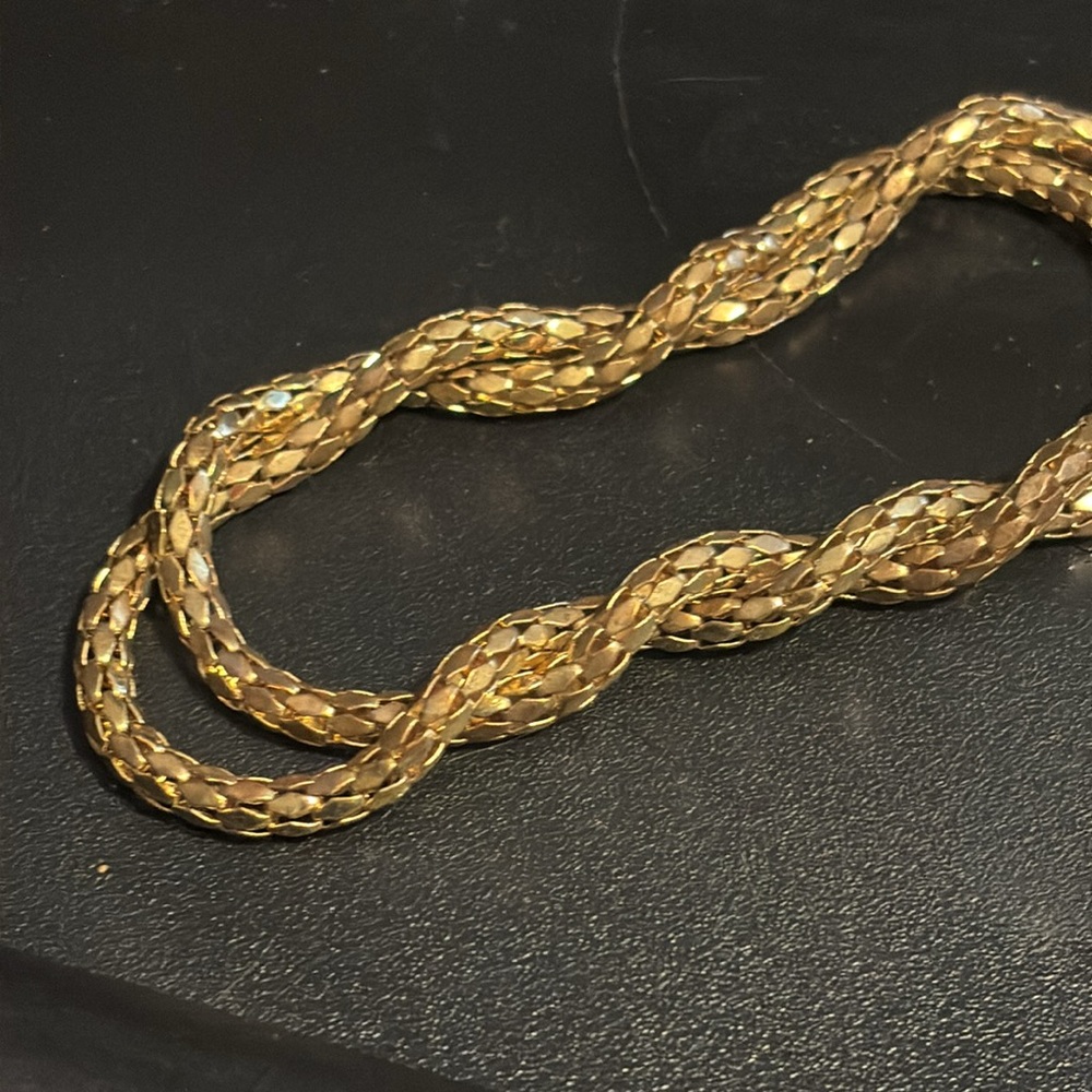 Gold two layer wrap bracelet - Picture 2 of 2